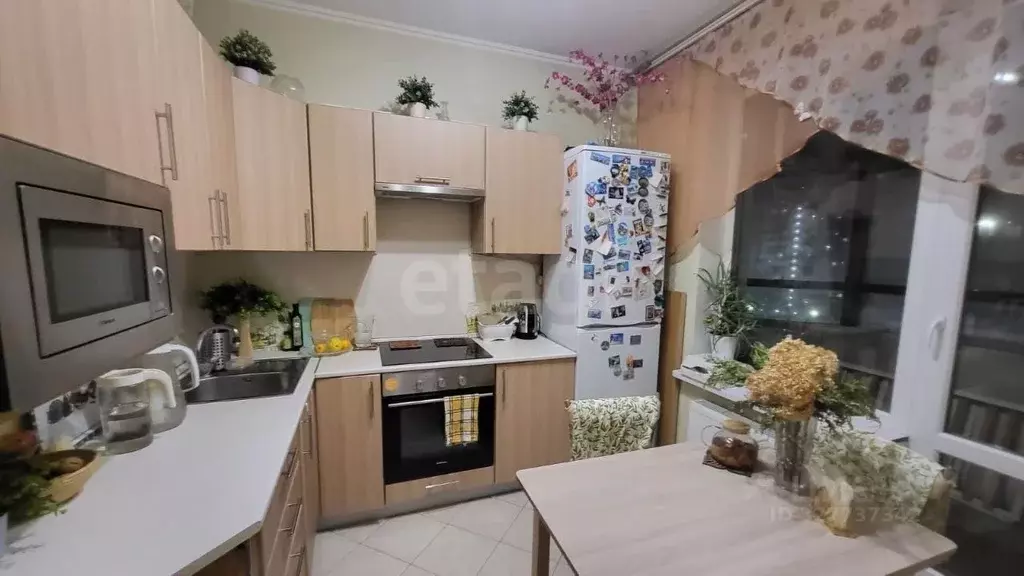 2-к кв. Ленинградская область, Мурино Всеволожский район, ул. ... - Фото 1