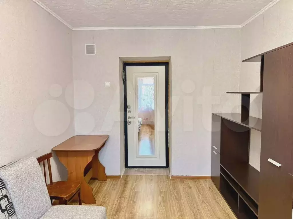 Комната 23,5 м в 4-к., 9/9 эт. - Фото 1