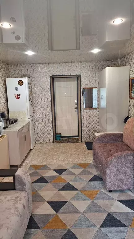 Комната 18 м в 1-к., 1/5 эт. - Фото 1