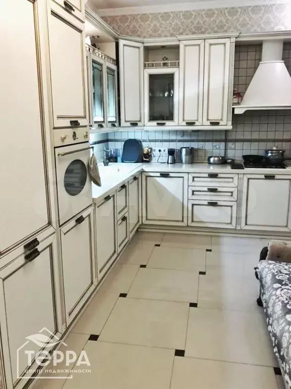 2-к. квартира, 80 м, 1/2 эт. - Фото 1