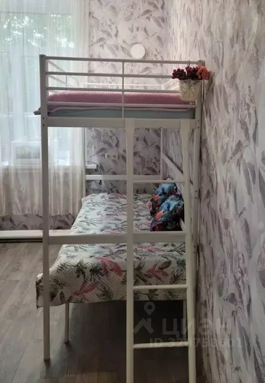 Студия Свердловская область, Екатеринбург ул. Атмосферная, 5 (14.0 м) - Фото 1