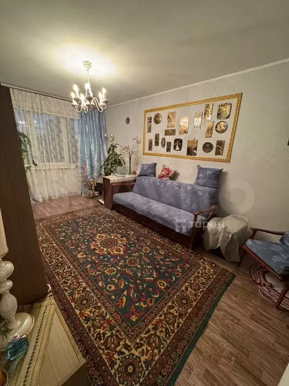 3-к. квартира, 65 м, 4/5 эт. - Фото 0