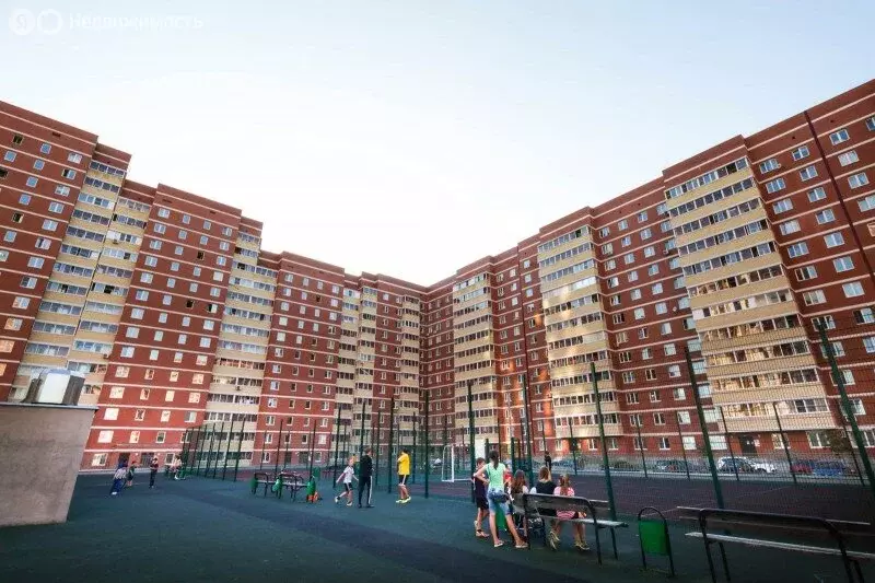 1-комнатная квартира: Щербинка, улица Барышевская Роща, 22 (44 м) - Фото 1