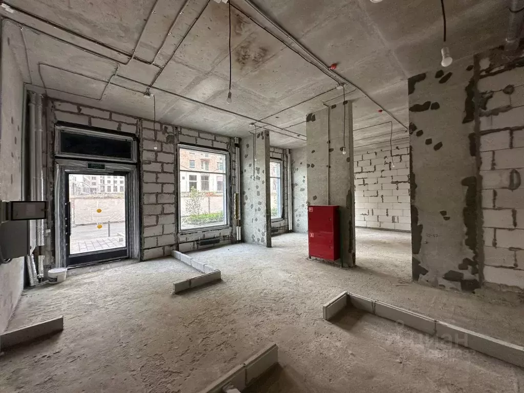 Помещение свободного назначения в Москва ул. Братьев Бромлей, 5к1 (74 ... - Фото 0