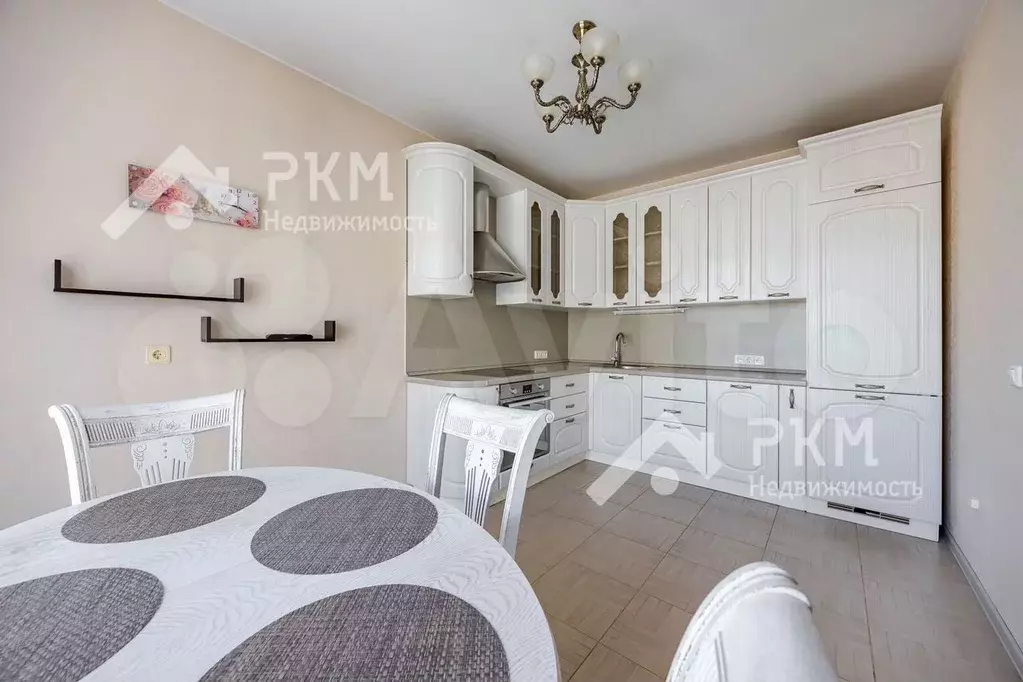 2-к. квартира, 58 м, 12/18 эт. - Фото 1