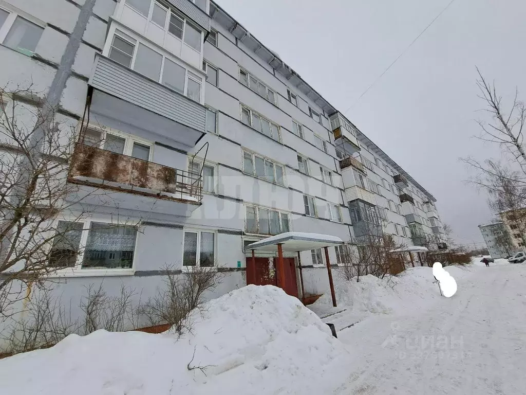 2-к кв. Вологодская область, Сокол ул. Шатенево, 77 (45.1 м) - Фото 1