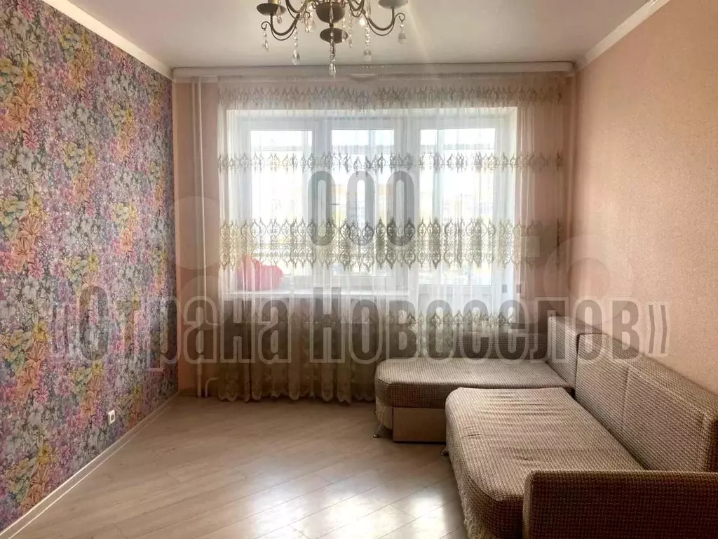1-к. квартира, 40 м, 8/9 эт. - Фото 1