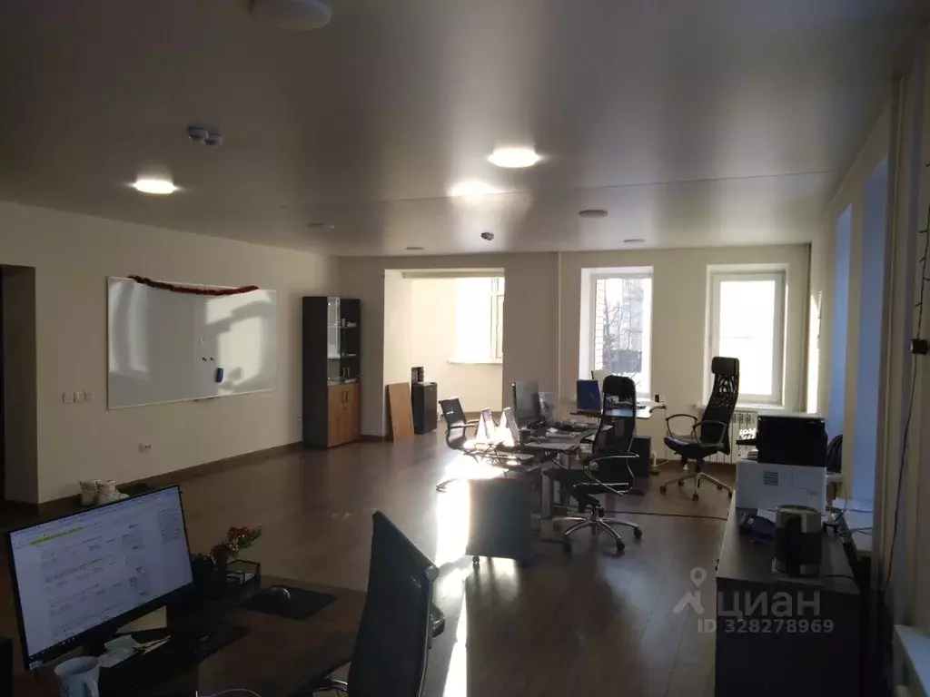 Офис в Омская область, Омск ул. Орджоникидзе, 45 (78 м) - Фото 2