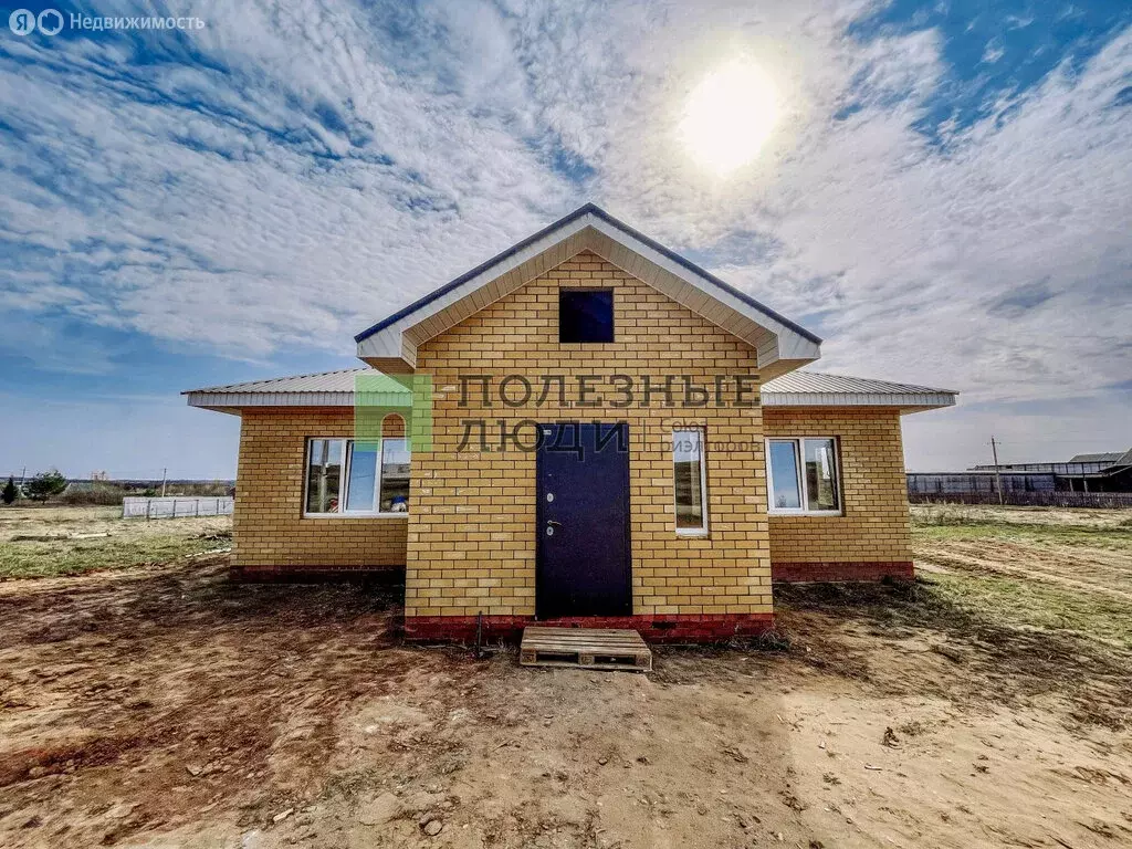 Дом в село Июльское, Абрикосовая улица, 44 (100.2 м) - Фото 1