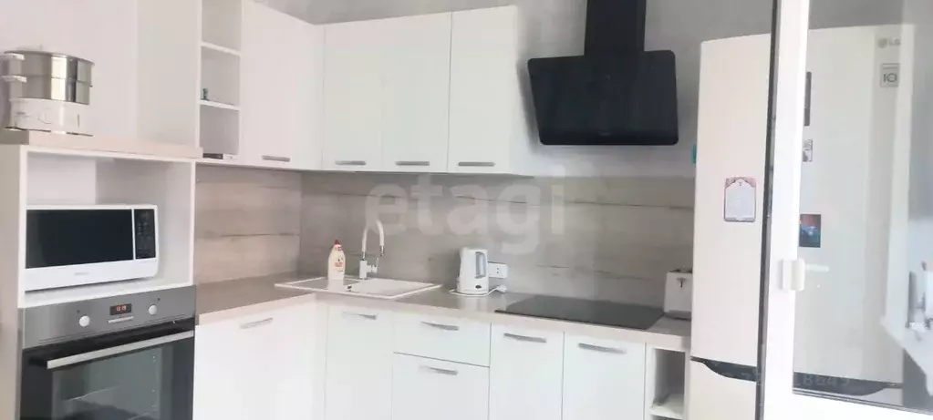 2-к кв. Челябинская область, Миасс бул. Карпова, 7 (65.0 м) - Фото 2