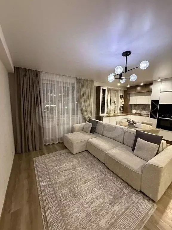 2-к кв. Алтайский край, Бийск ул. Михаила Митрофанова, 2/3 (57.6 м) - Фото 1