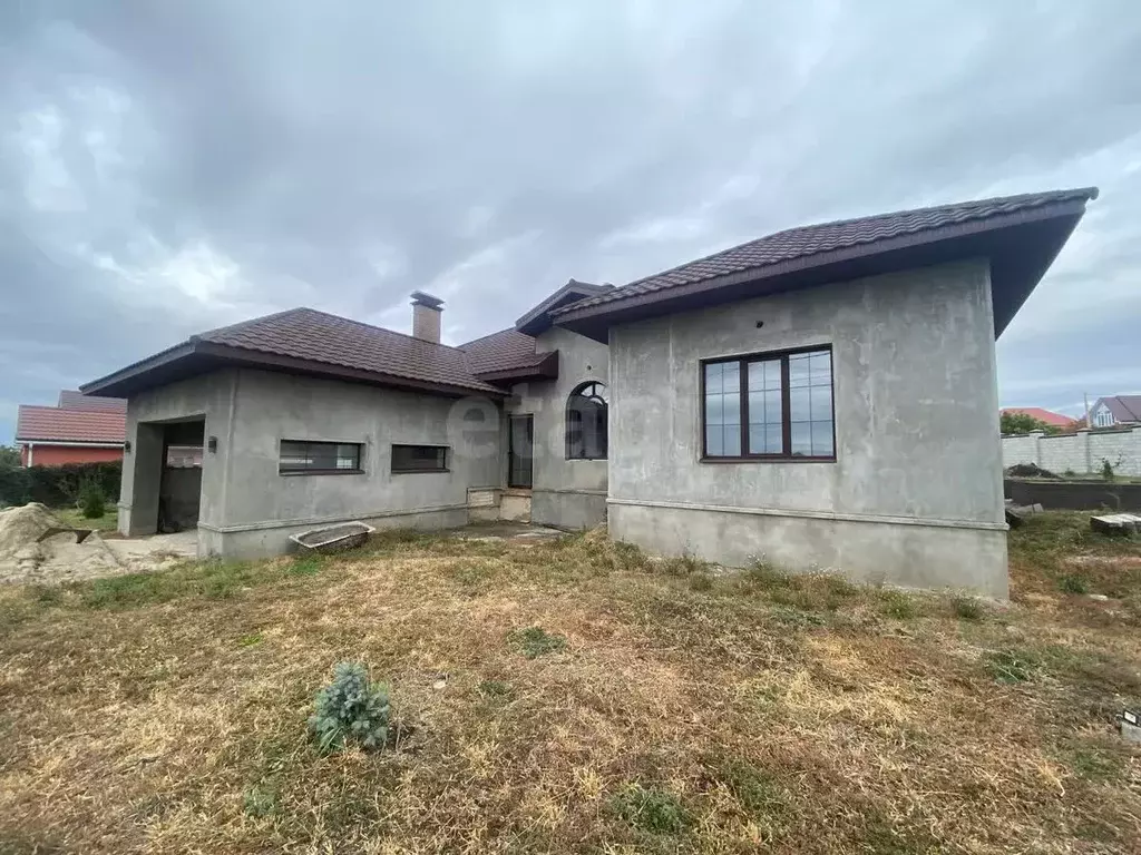 Дом в Белгородская область, Белгородский район, с. Стрелецкое ул. ... - Фото 1