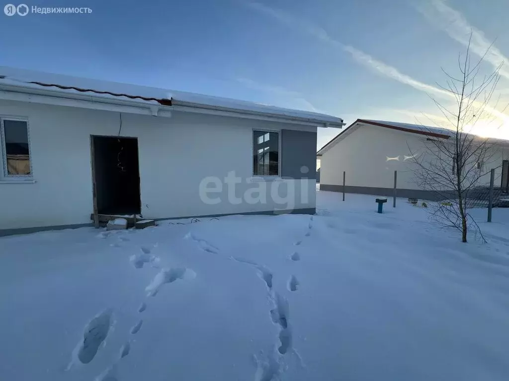 Дом в Калининградская область, Гурьевский муниципальный округ, посёлок ... - Фото 2