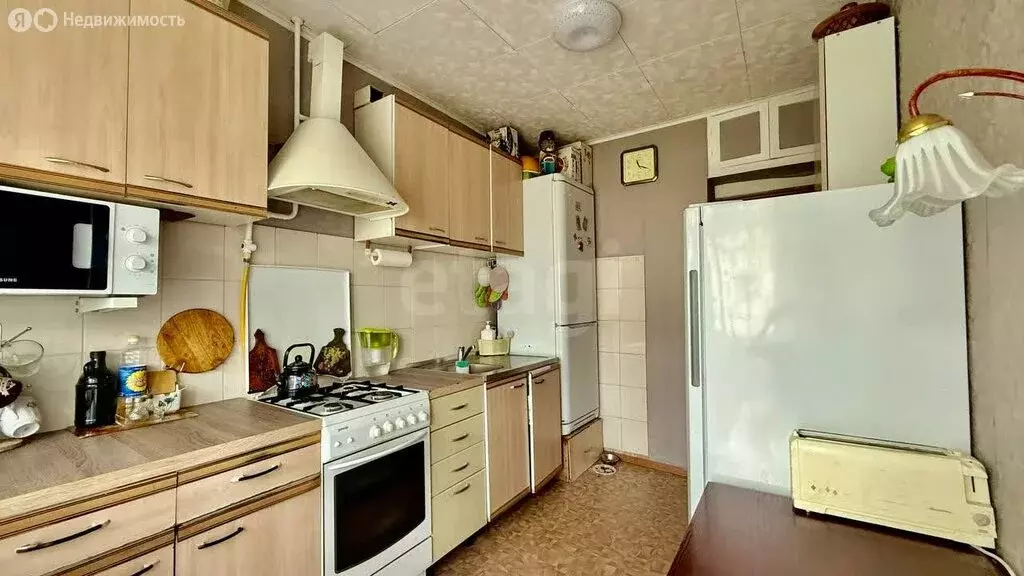 2-комнатная квартира: село Саметь, улица П.А. Малининой, 23 (47 м) - Фото 1