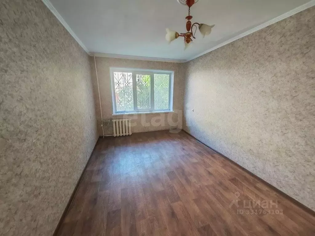 2-к кв. Крым, Керчь ул. Сморжевского, 2 (43.0 м) - Фото 1