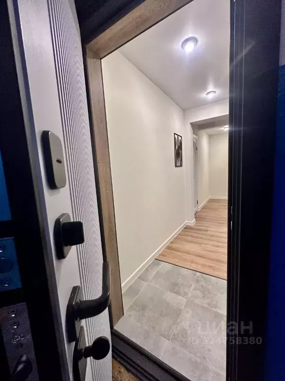 2-к кв. Омская область, Омск Крутая Горка мкр, ул. Силина, 9 (47.5 м) - Фото 2