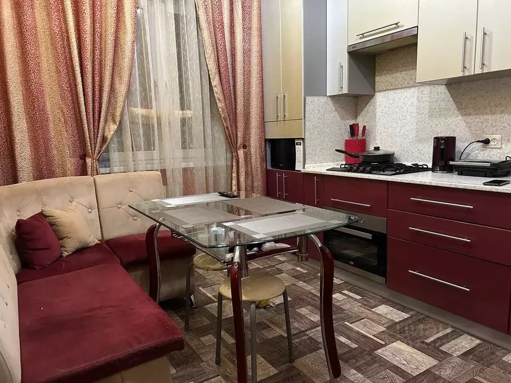 3-к кв. Владимирская область, Владимир ул. Безыменского, 13 (65.7 м) - Фото 0