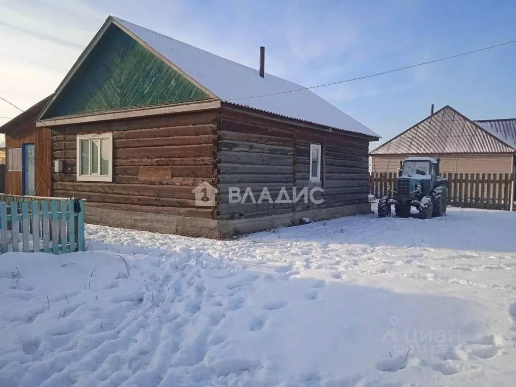 Дом в Бурятия, Иволгинский район, Гурульбинское муниципальное ... - Фото 1