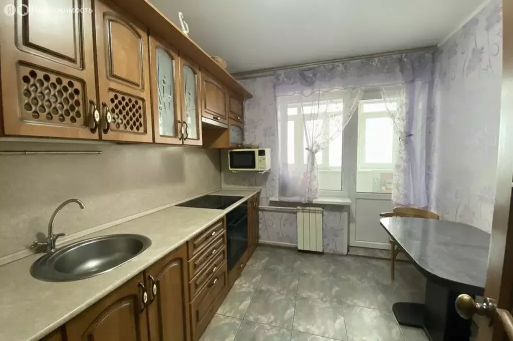 4-комнатная квартира: Новокуйбышевск, проспект Победы, 11 (86.2 м) - Фото 1