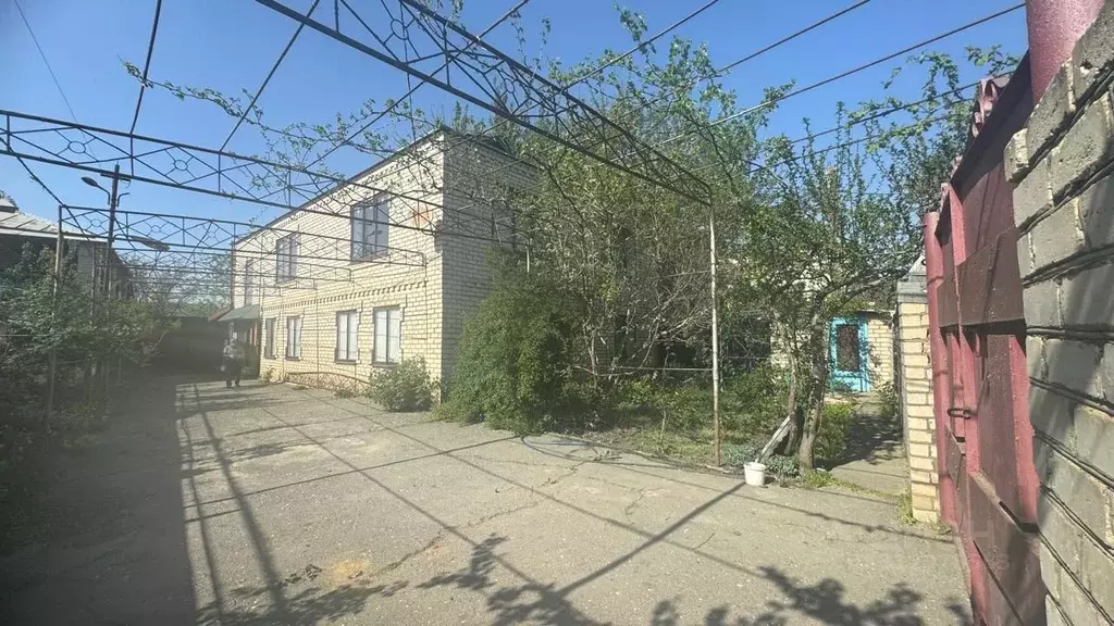 Дом в Дагестан, Кизляр Красноармейская ул., 28 (270 м) - Фото 0