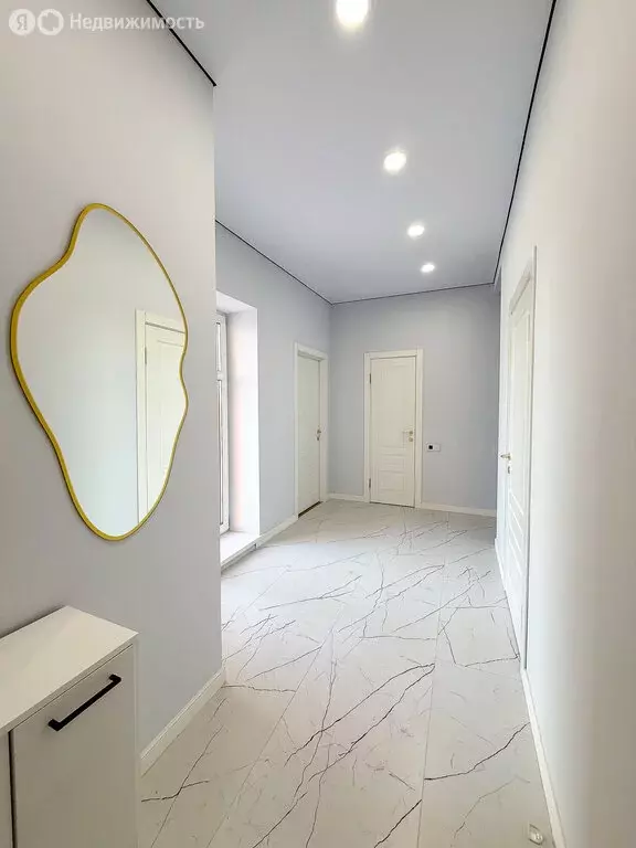 3-комнатная квартира: посёлок городского типа Сабурово, Рождественская ... - Фото 2