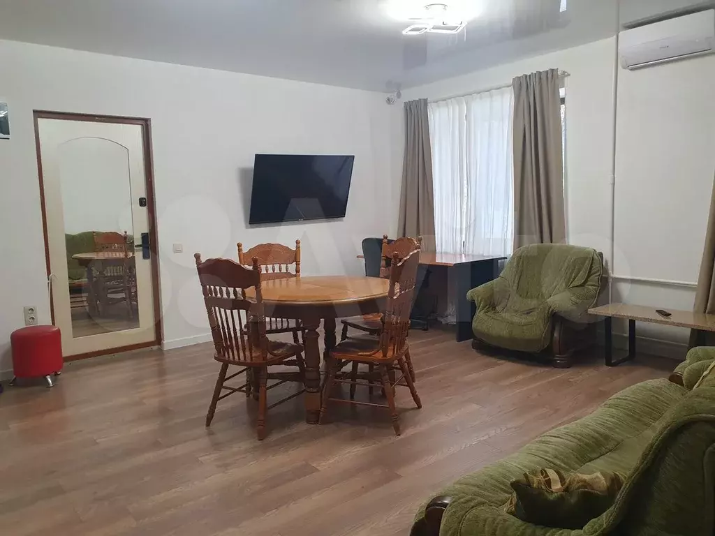 2-к. квартира, 50м, 1/9эт. - Фото 1