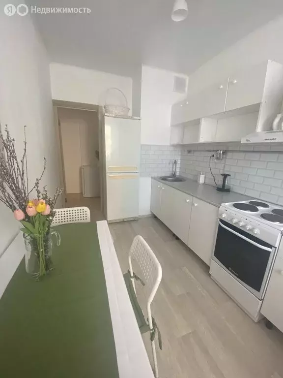 3-комнатная квартира: Батайск, улица Крупской, 1 (66 м) - Фото 1