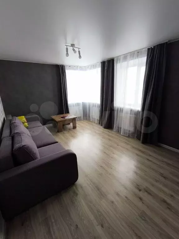 2-к. квартира, 54 м, 9/25 эт. - Фото 0