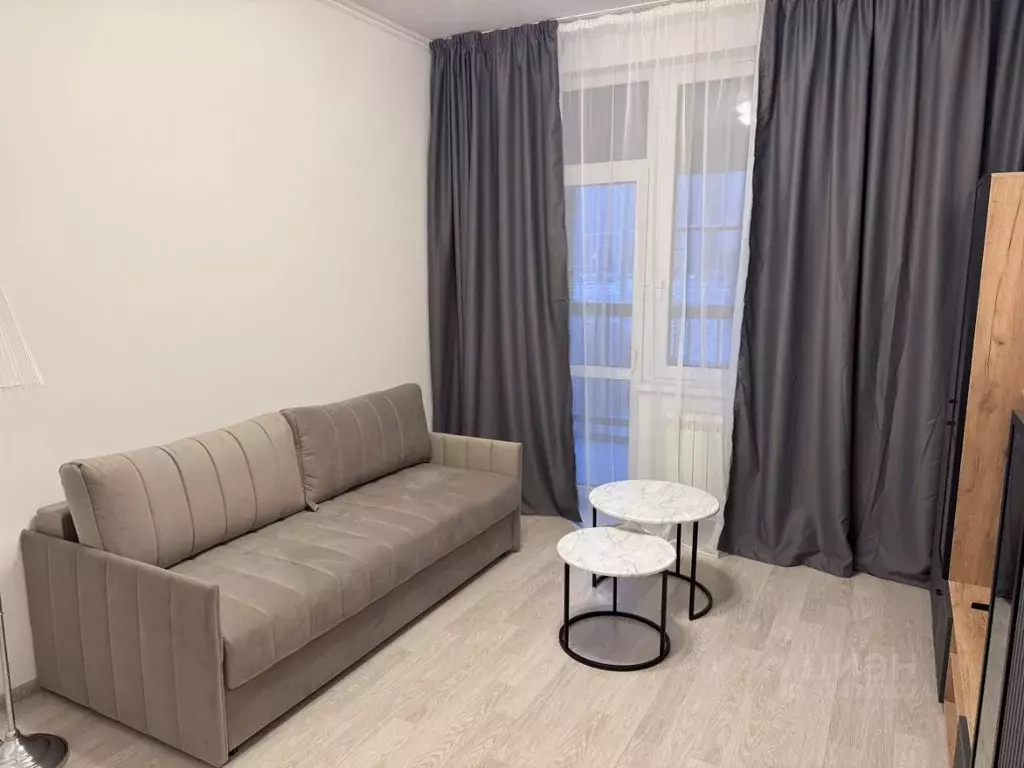 3-к кв. Москва Береговой проезд, 1Б (72.6 м) - Фото 2