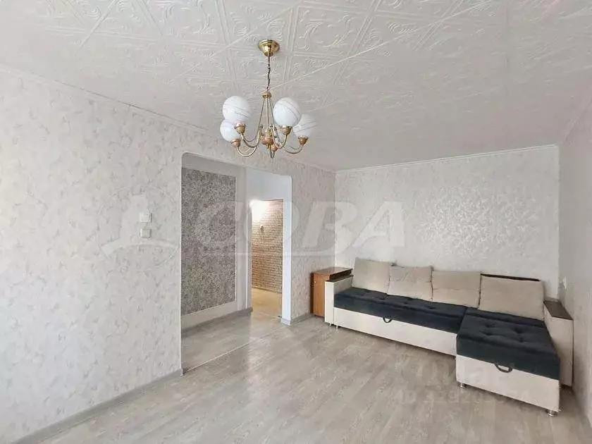 2-к кв. Тюменская область, Тюмень Заводская ул., 2 (46.0 м) - Фото 1