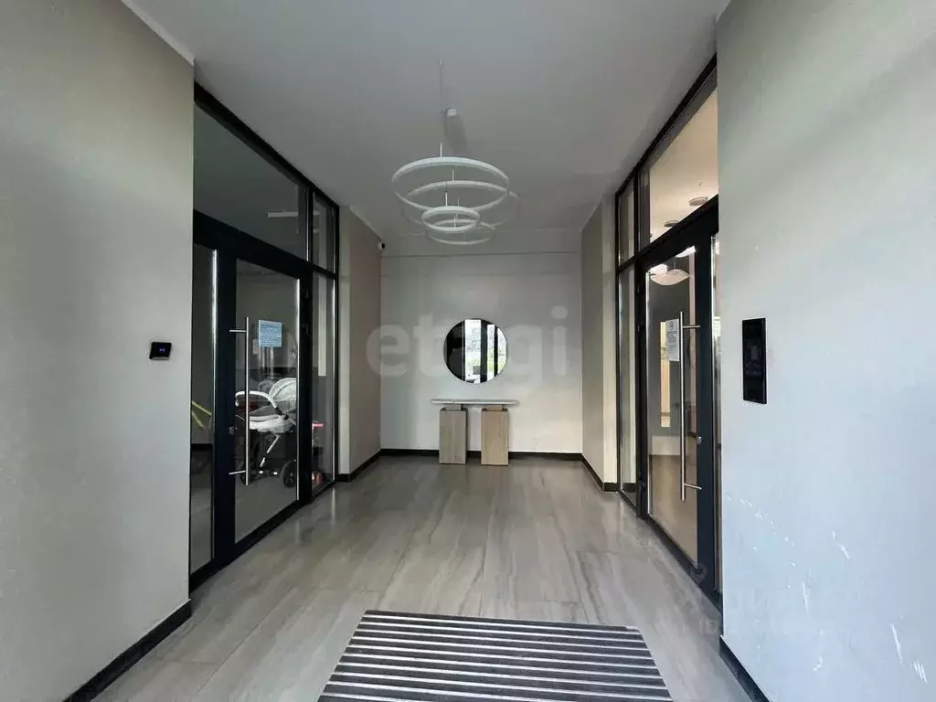 Студия Тюменская область, Тюмень ул. Павла Никольского, 10к1блок2 ... - Фото 1