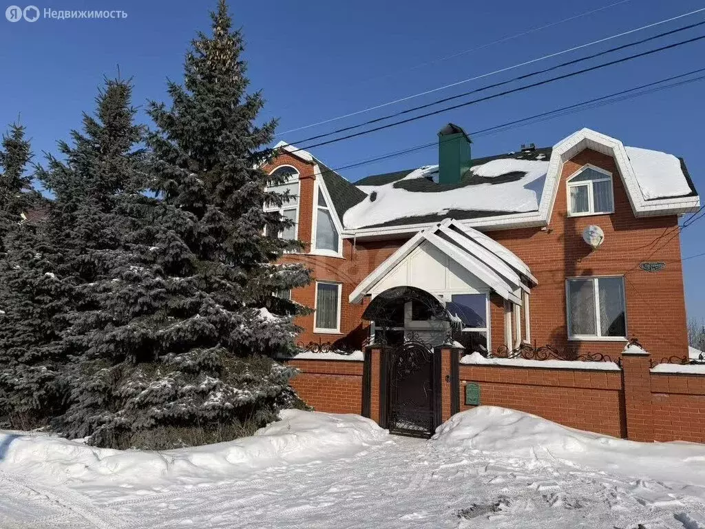 Дом в село Загородный, улица Пастернака (235.6 м) - Фото 1