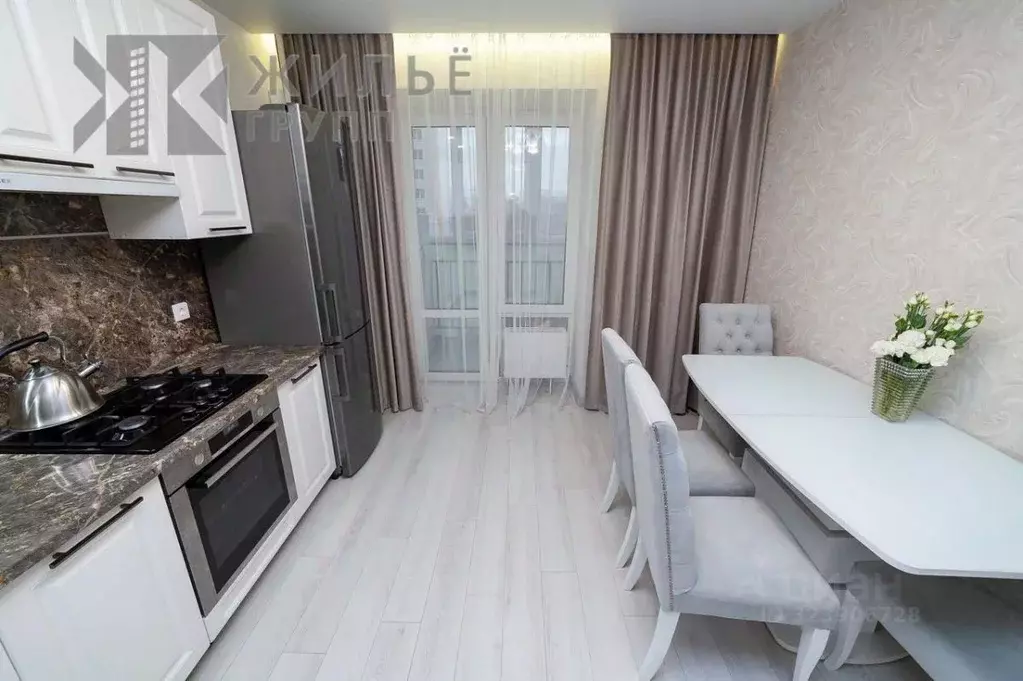 2-к кв. Татарстан, Казань ул. Азата Аббасова, 10 (54.2 м) - Фото 1