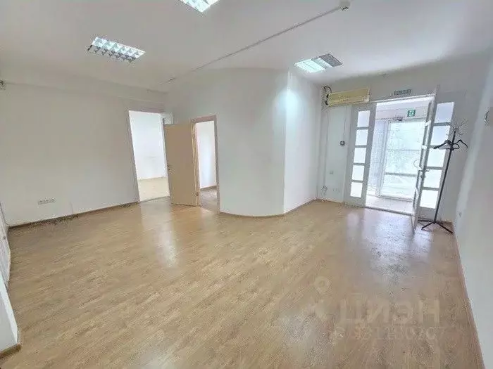 Офис в Севастополь ул. Ленина, 33 (71 м) - Фото 2