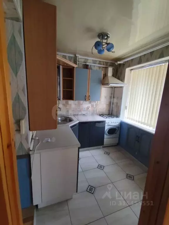 2-к кв. Оренбургская область, Оренбург Самолетная ул., 87 (42.5 м) - Фото 0