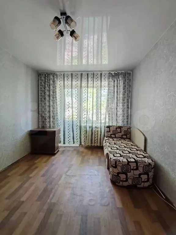 Комната 12 м в 6-к., 4/4 эт. - Фото 0
