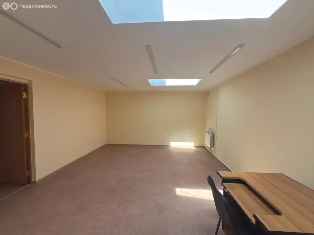 Офис (25 м) - Фото 2