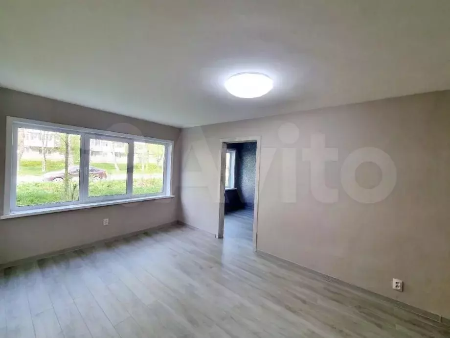 2-к. квартира, 43 м, 1/5 эт. - Фото 1
