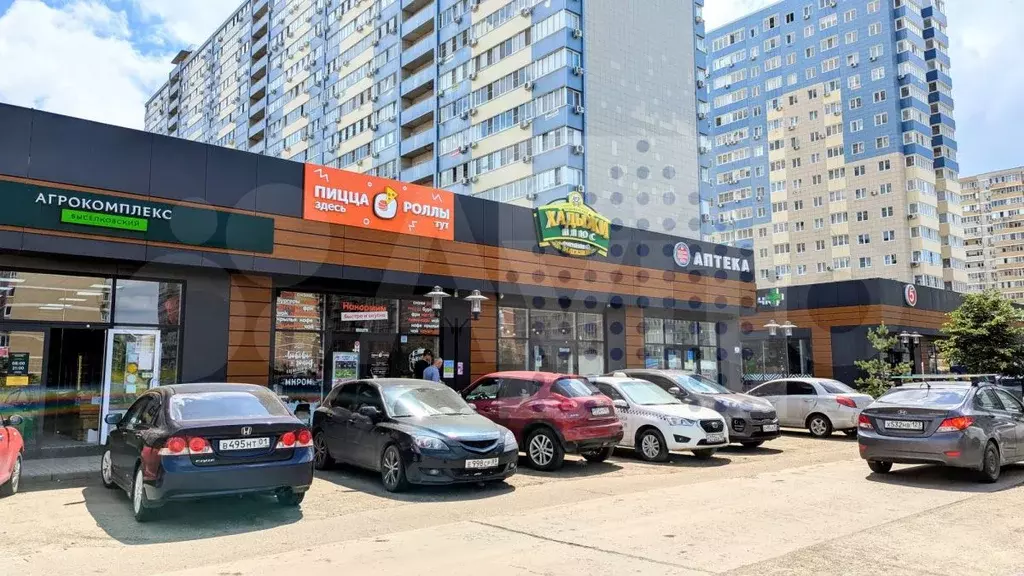 Торговая площадь, общепит, услуги 74 кв. м., трафик - Фото 0