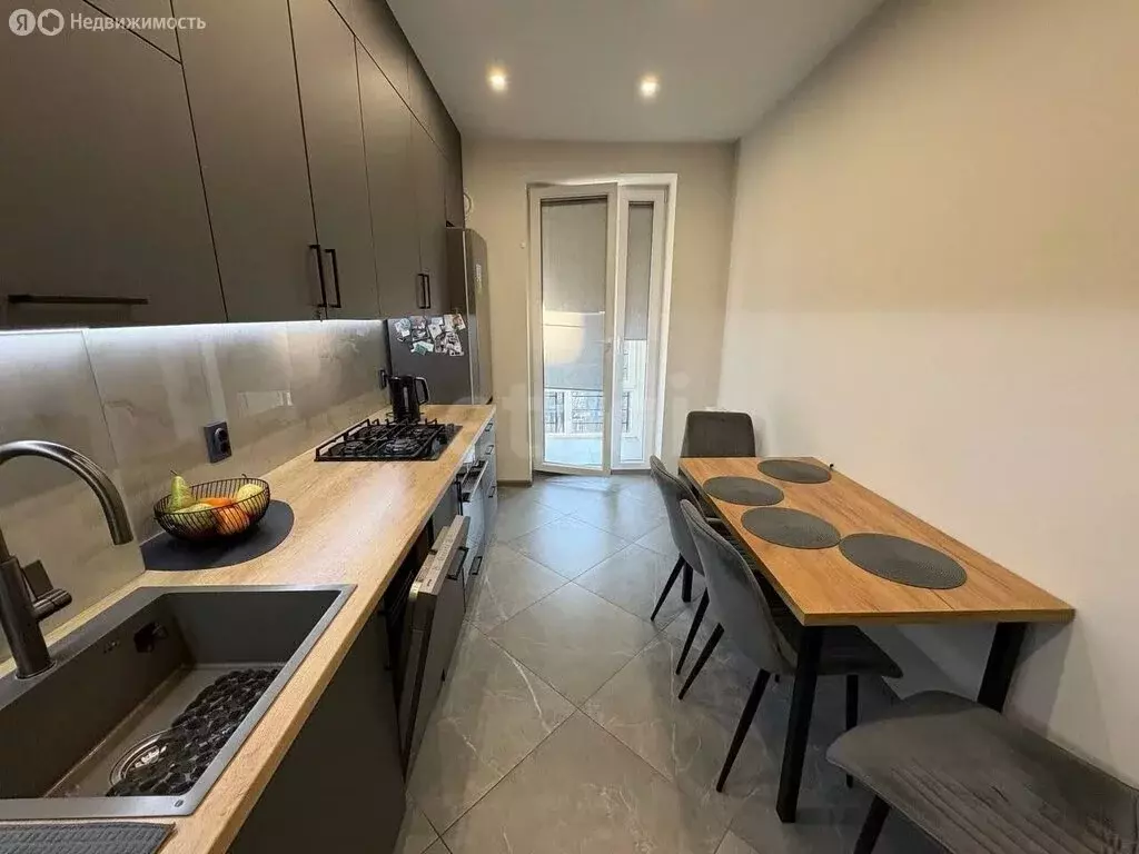 1-комнатная квартира: Калининград, улица Тенистая Аллея, 35 (40.2 м) - Фото 1