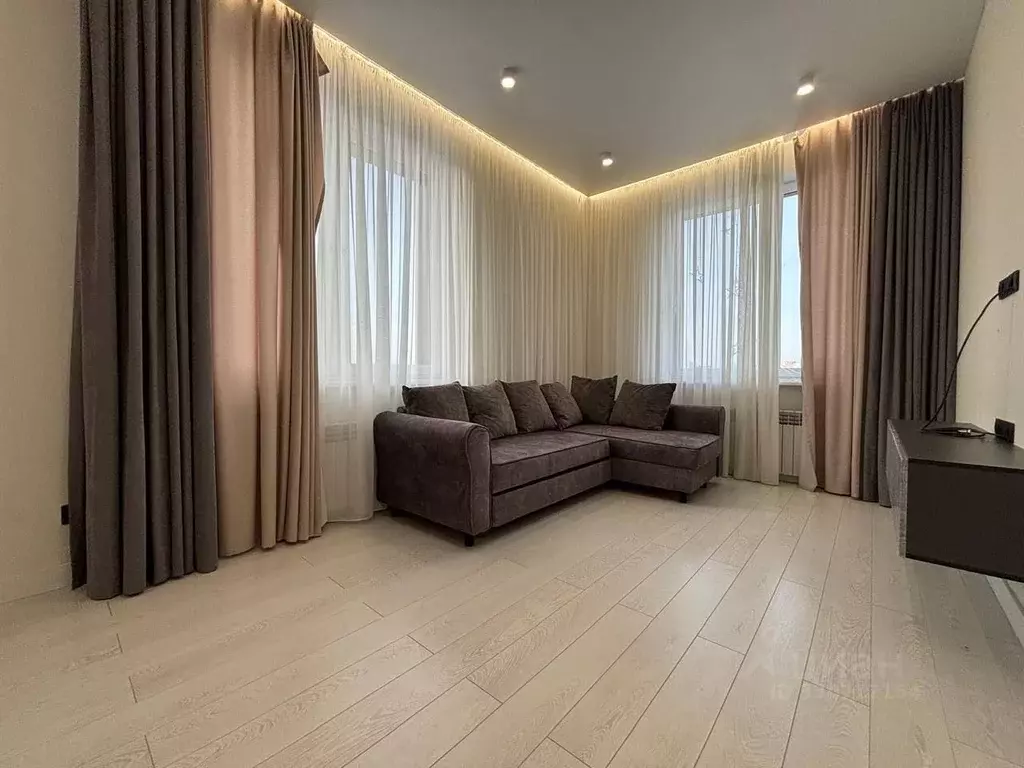 2-к кв. Татарстан, Казань ул. Абсалямова, 19 (60.0 м) - Фото 1