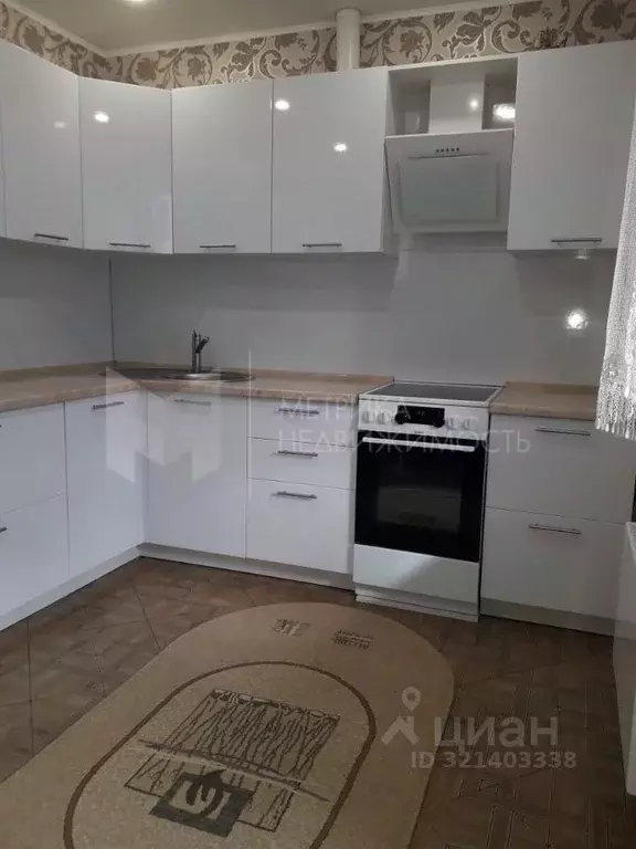 2-к кв. Тюменская область, Тюмень ул. Федюнинского, 62к2 (58.0 м) - Фото 1