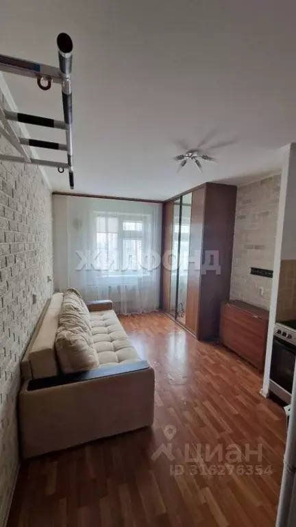 1-к кв. Новосибирская область, Новосибирск ул. Тюленина, 21 (21.0 м) - Фото 1