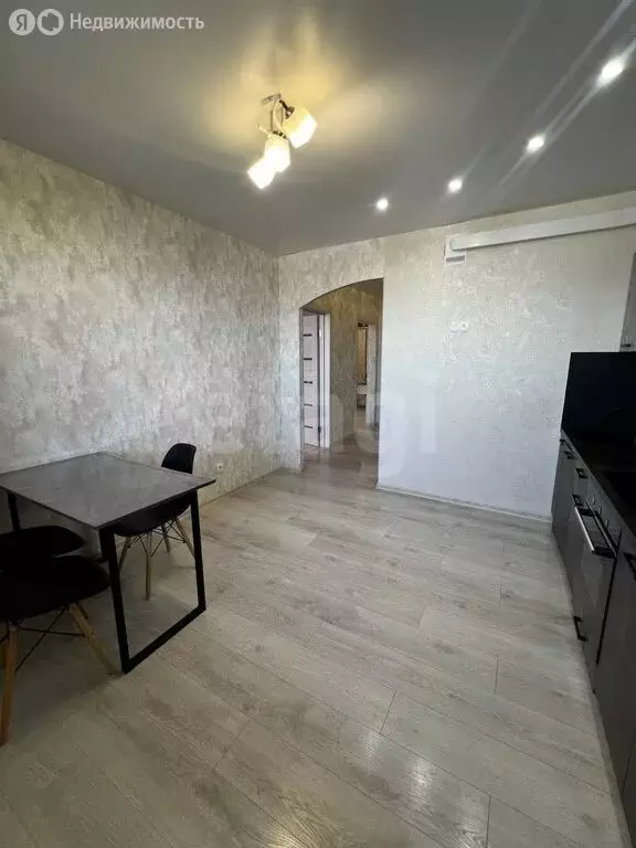 2-комнатная квартира: Ковров, улица Маршала Устинова, 1 (59.6 м) - Фото 1