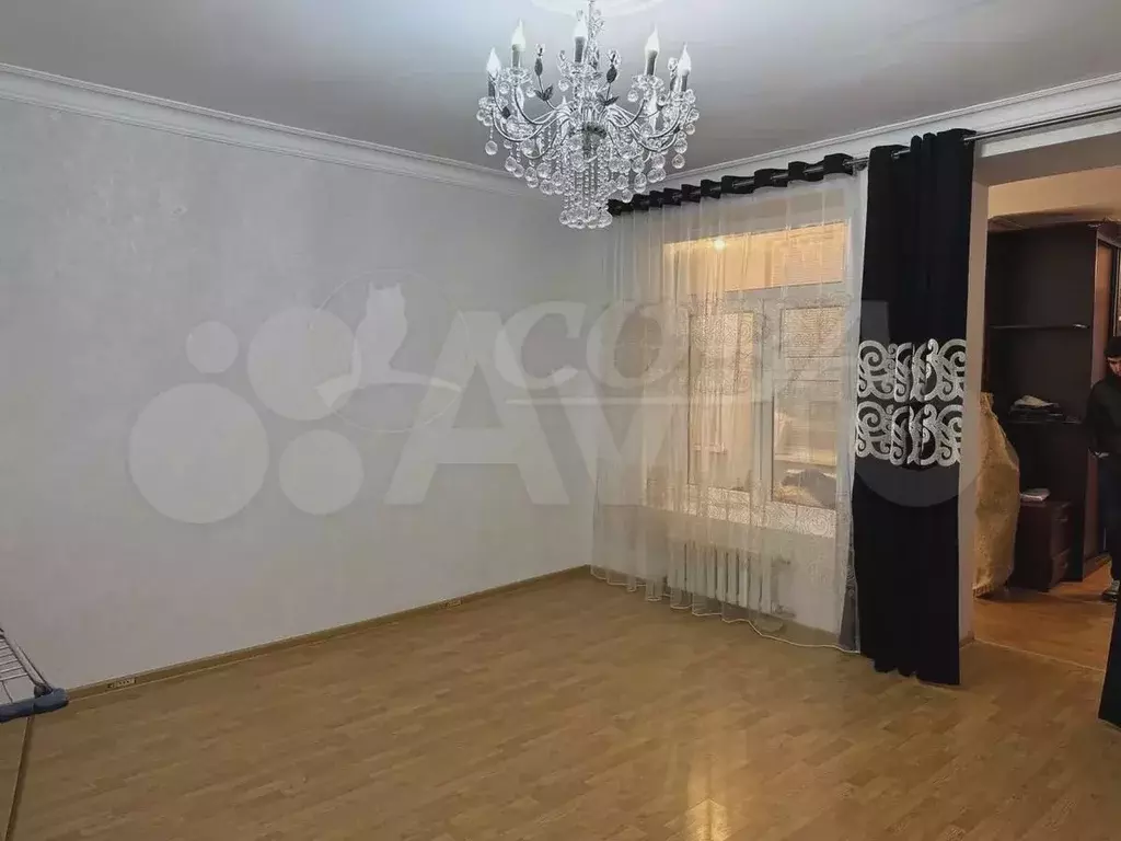 2-к. квартира, 50 м, 1/1 эт. - Фото 0