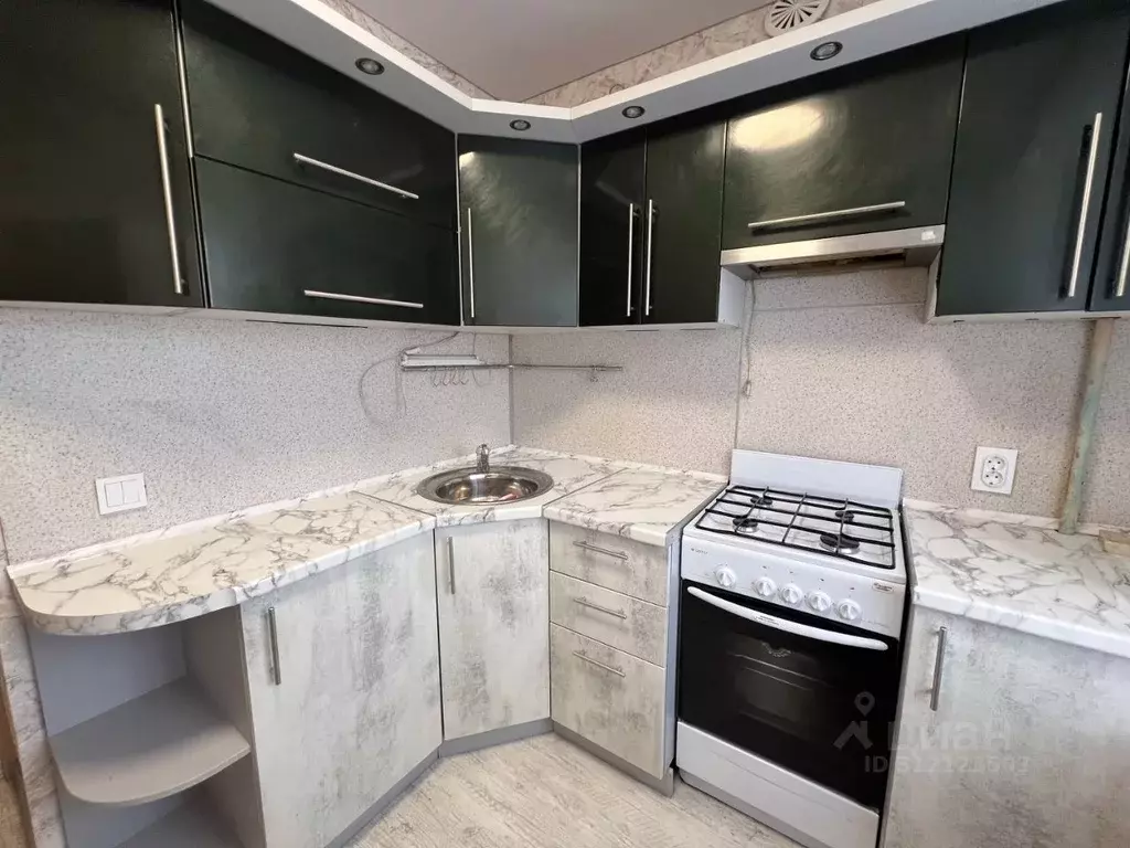 2-к кв. Челябинская область, Челябинск Свердловский просп., 9 (45.0 м) - Фото 1