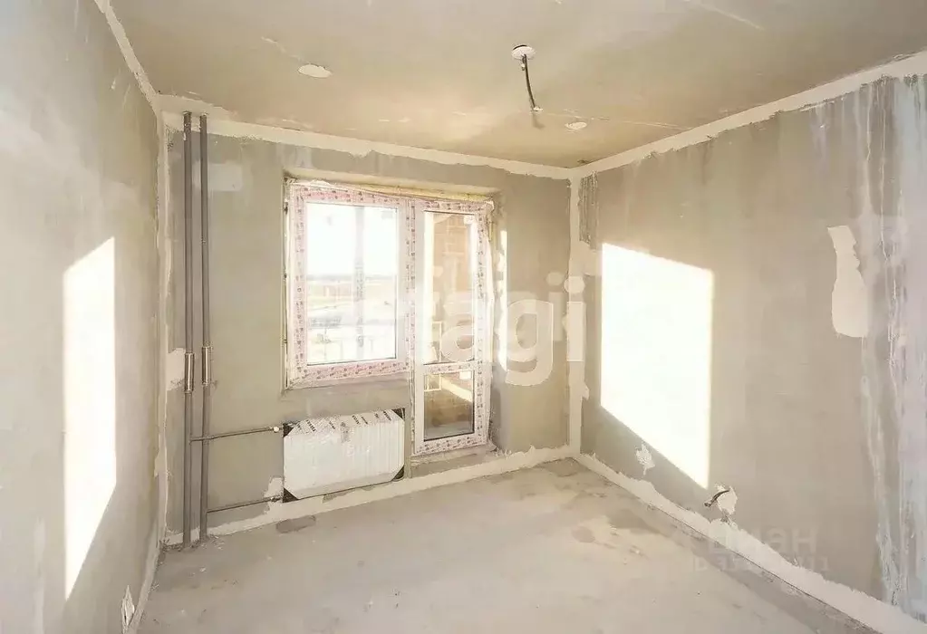 Студия Тюменская область, Тюмень ул. Новоселов, 117 (16.0 м) - Фото 1