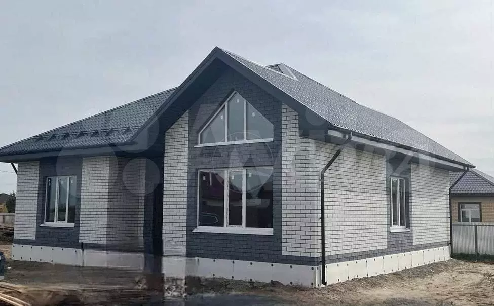 Дом 105 м на участке 5 сот. - Фото 1