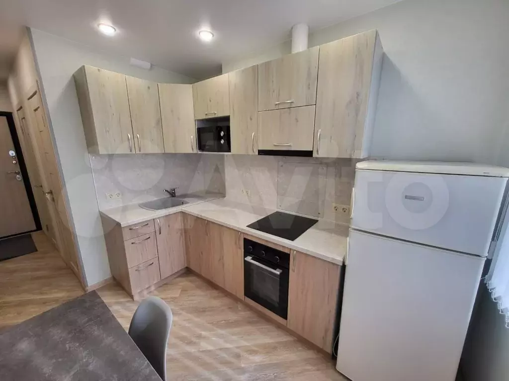 3-к. квартира, 61 м, 9/9 эт. - Фото 0