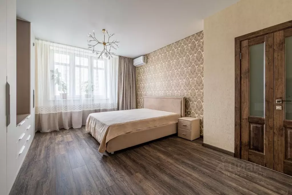 3-к кв. Свердловская область, Екатеринбург ул. 8 Марта, 190 (94.5 м) - Фото 2